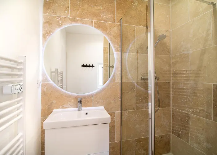 Cosy Nimes-centre 2 Apartment *