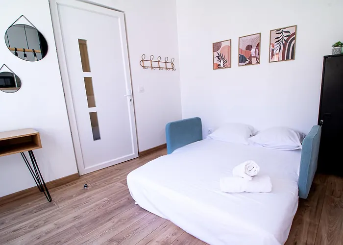 Appartement Cosy Nimes-centre 2 *